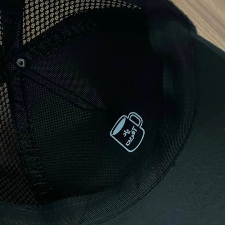کلاه کپ پاد آفرین مدل فوتبالی بارسلونا کد 262 جنس کتان مناسب اسپرت و روزمره