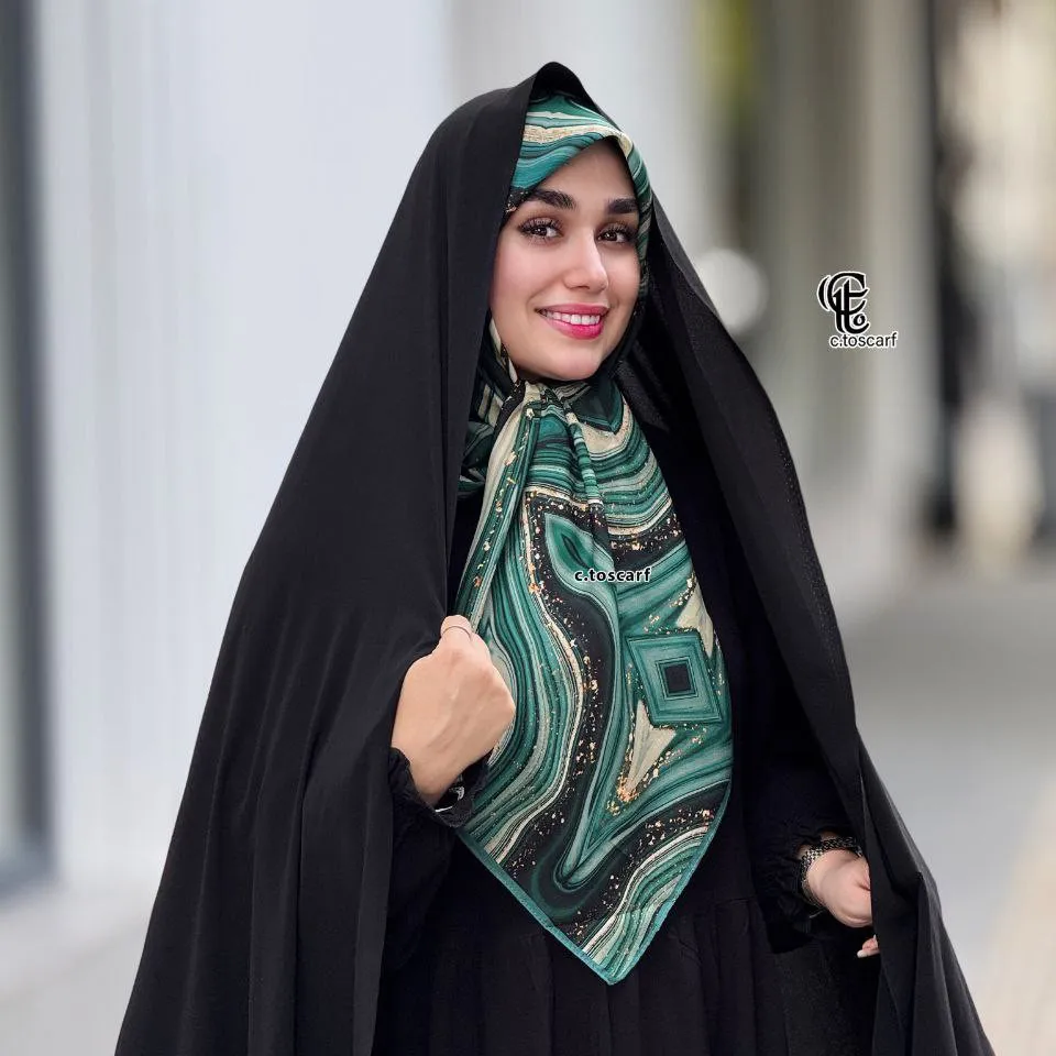 روسری نخی کاستوم طرح رزین قواره 110 و 115 سانتی متر