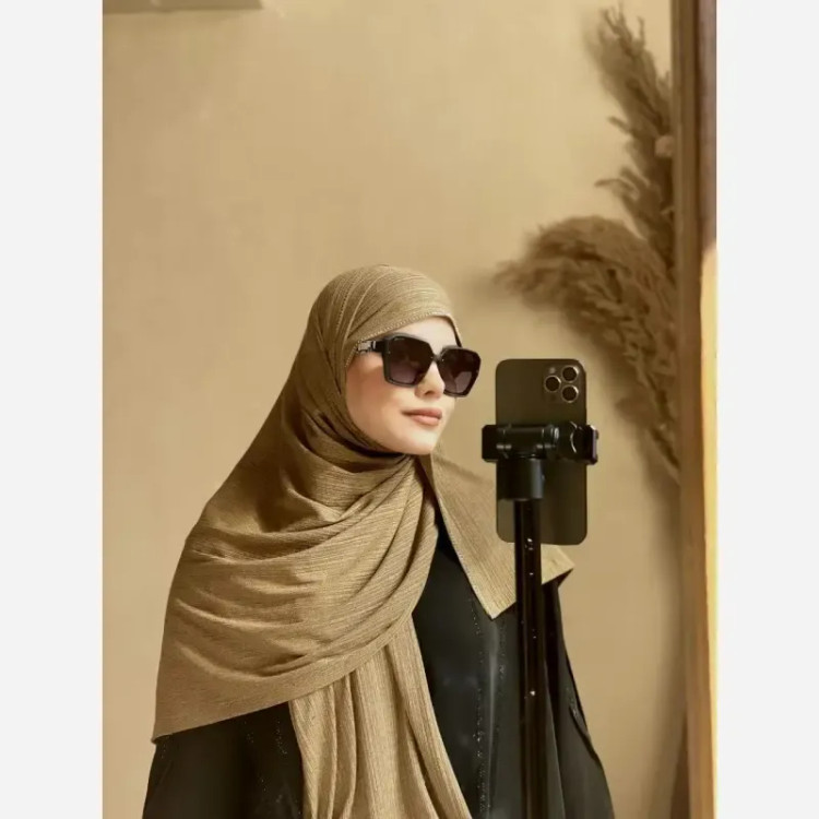 شال کشی کویتی کریشه تریکو کش نگین دار و ساده ابعاد 2 در 75 سبک و خنک